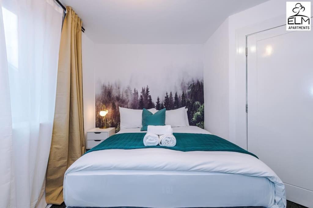 Cozy 1 Bedroom Apartment, Prime Location , Free Parking Manchester Kültér fotó