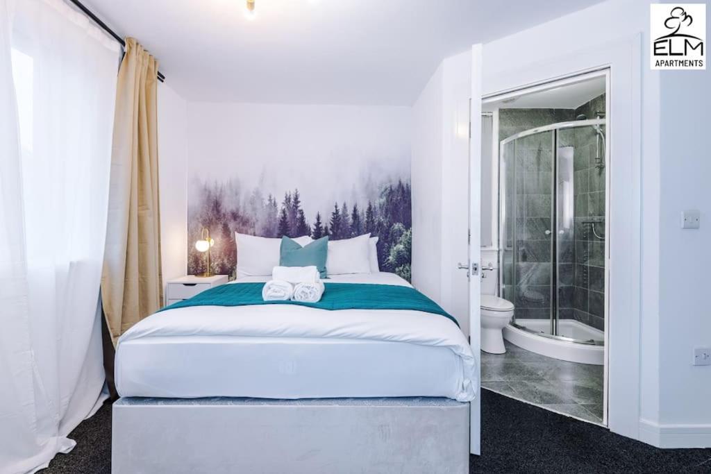 Cozy 1 Bedroom Apartment, Prime Location , Free Parking Manchester Kültér fotó