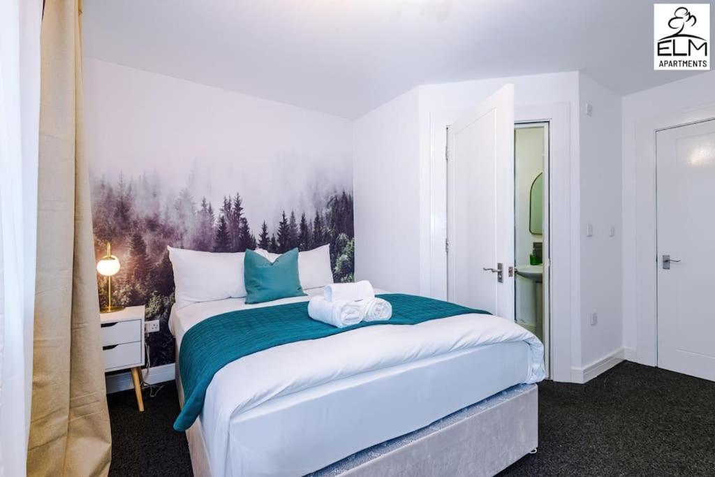 Cozy 1 Bedroom Apartment, Prime Location , Free Parking Manchester Kültér fotó