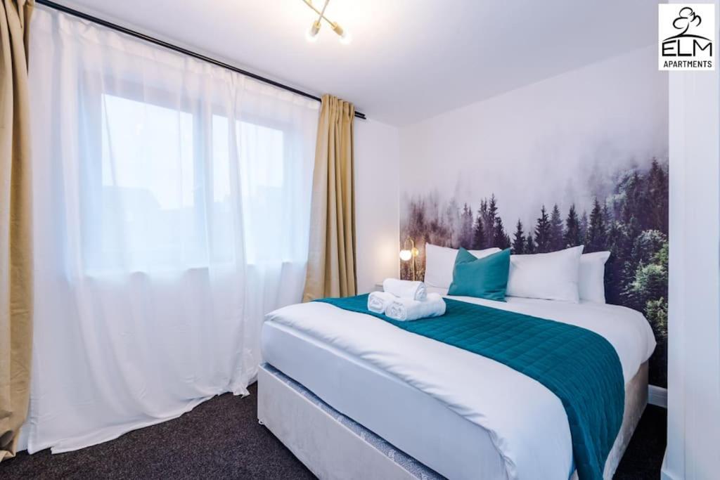 Cozy 1 Bedroom Apartment, Prime Location , Free Parking Manchester Kültér fotó